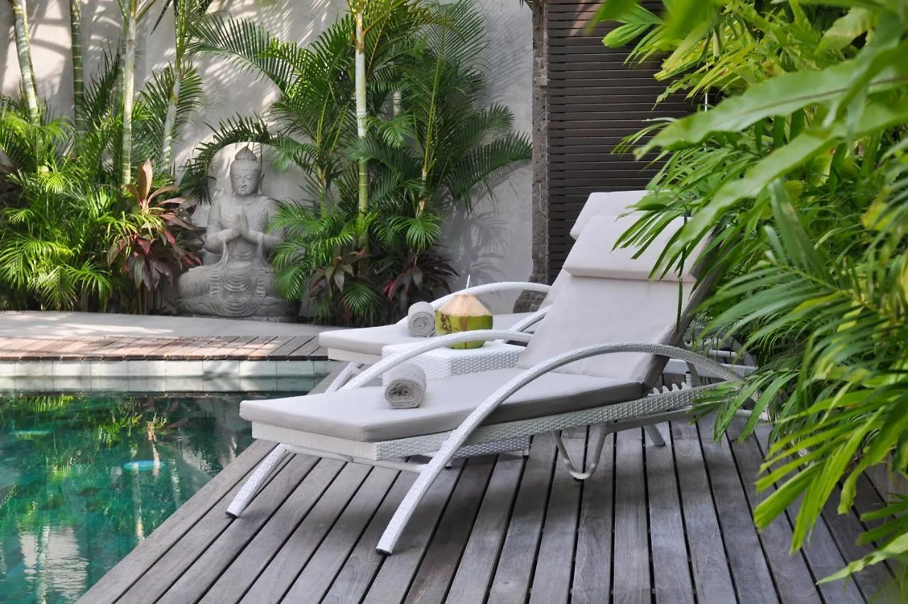 5Br Villa Sabtu - Minggu Villas Seminyak Indonesia