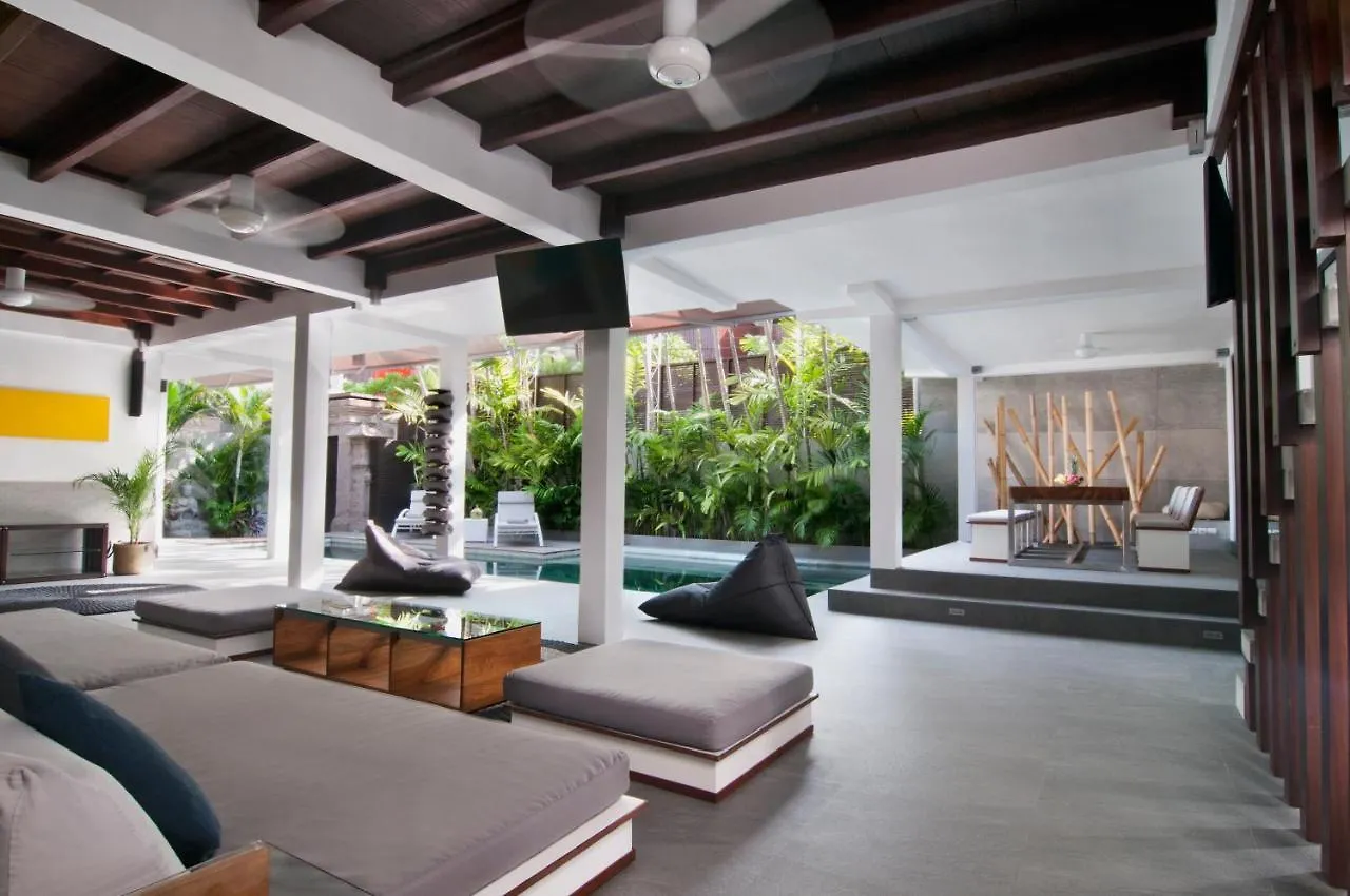 5Br Villa Sabtu - Minggu Villas Seminyak Indonesia