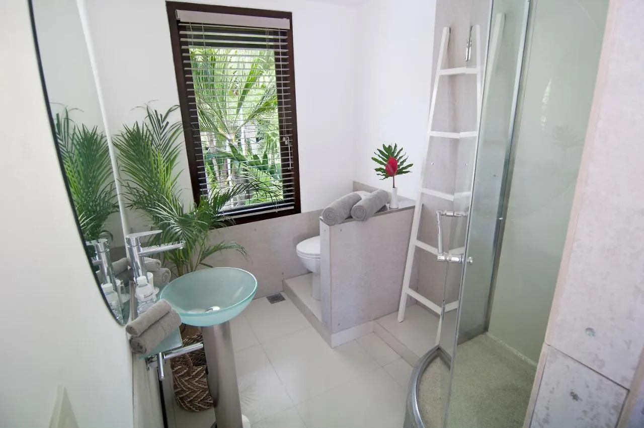 5Br Villa Sabtu - Minggu Villas Seminyak Indonesia